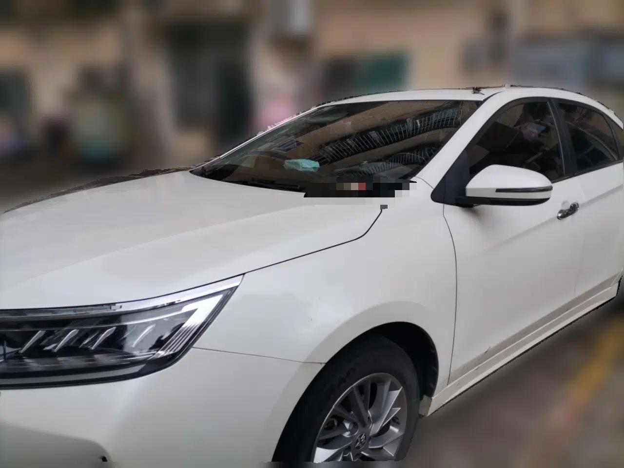 Venucia D60 2021 PLUS 1.6L XL CVT Yue Ling Edition — миниатюра 1