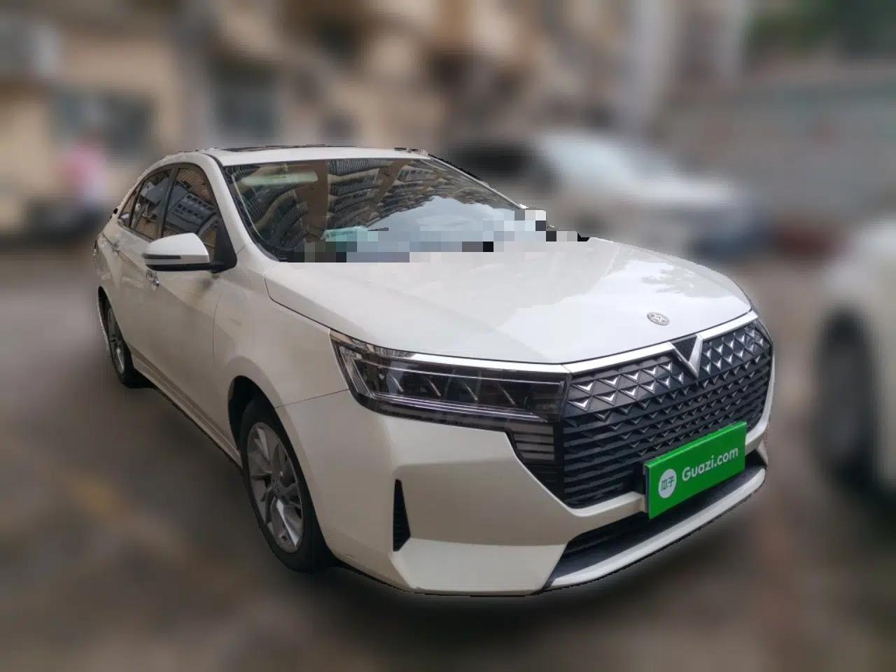 Venucia D60 2021 PLUS 1.6L XL CVT Yue Ling Edition — миниатюра 3
