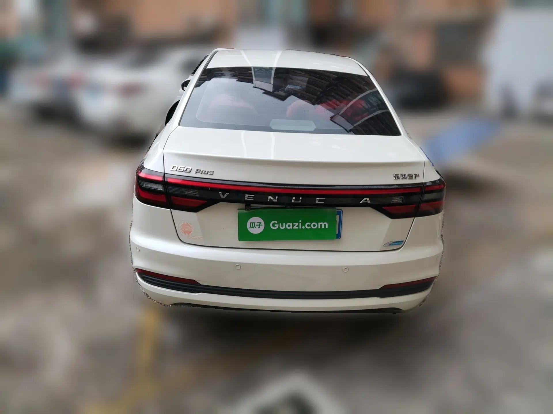 Venucia D60 2021 PLUS 1.6L XL CVT Yue Ling Edition — миниатюра 5