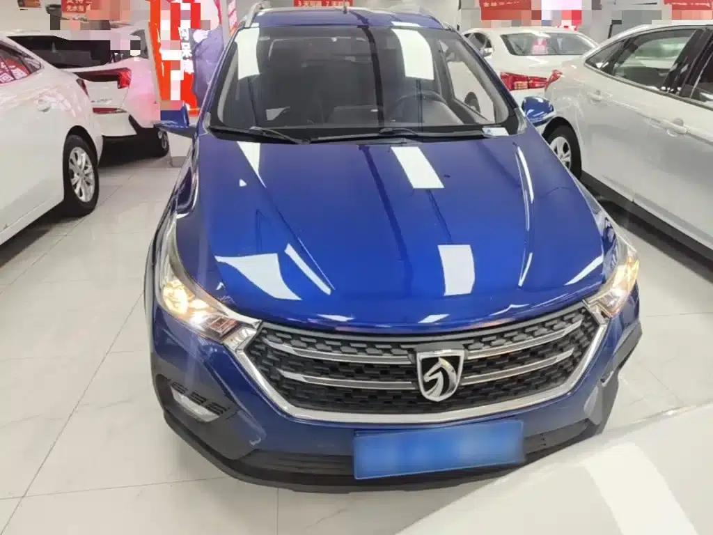 Baojun 310W 2018 1.5L Automatic Fashion Model (National V Emission Standard) — миниатюра 3