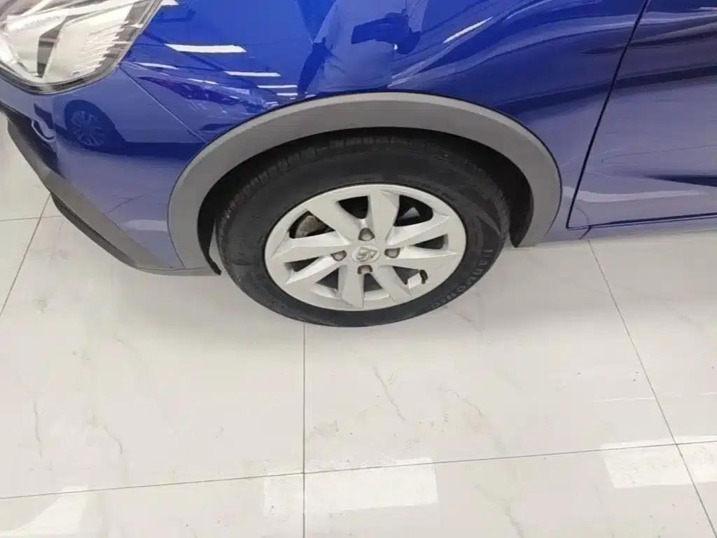 Baojun 310W 2018 1.5L Automatic Fashion Model (National V Emission Standard) — миниатюра 23