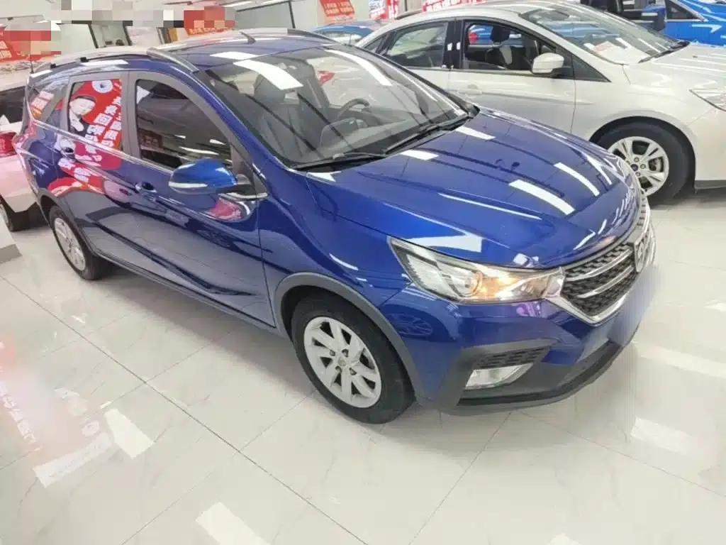 Baojun 310W 2018 1.5L Automatic Fashion Model (National V Emission Standard) — миниатюра 4