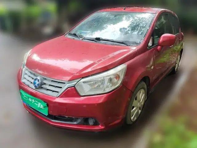 Venucia R50 2013 1.6L Manual Fashion Edition