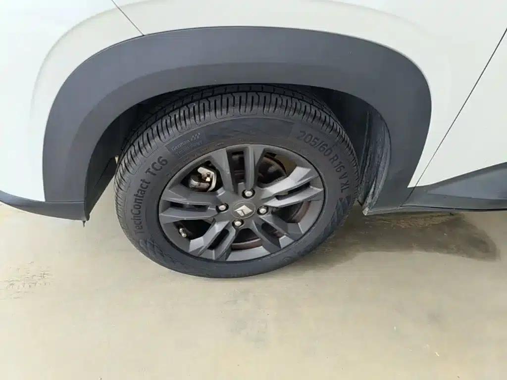 Baojun RS-3 2020 1.5L CVT 24-Hour Online Luxury Edition — миниатюра 23