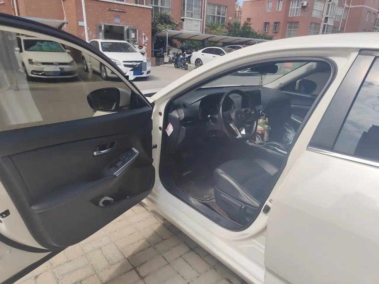 Nissan Sylphy 2020 1.6L XL CVT Smart Enjoyment Edition — миниатюра 16