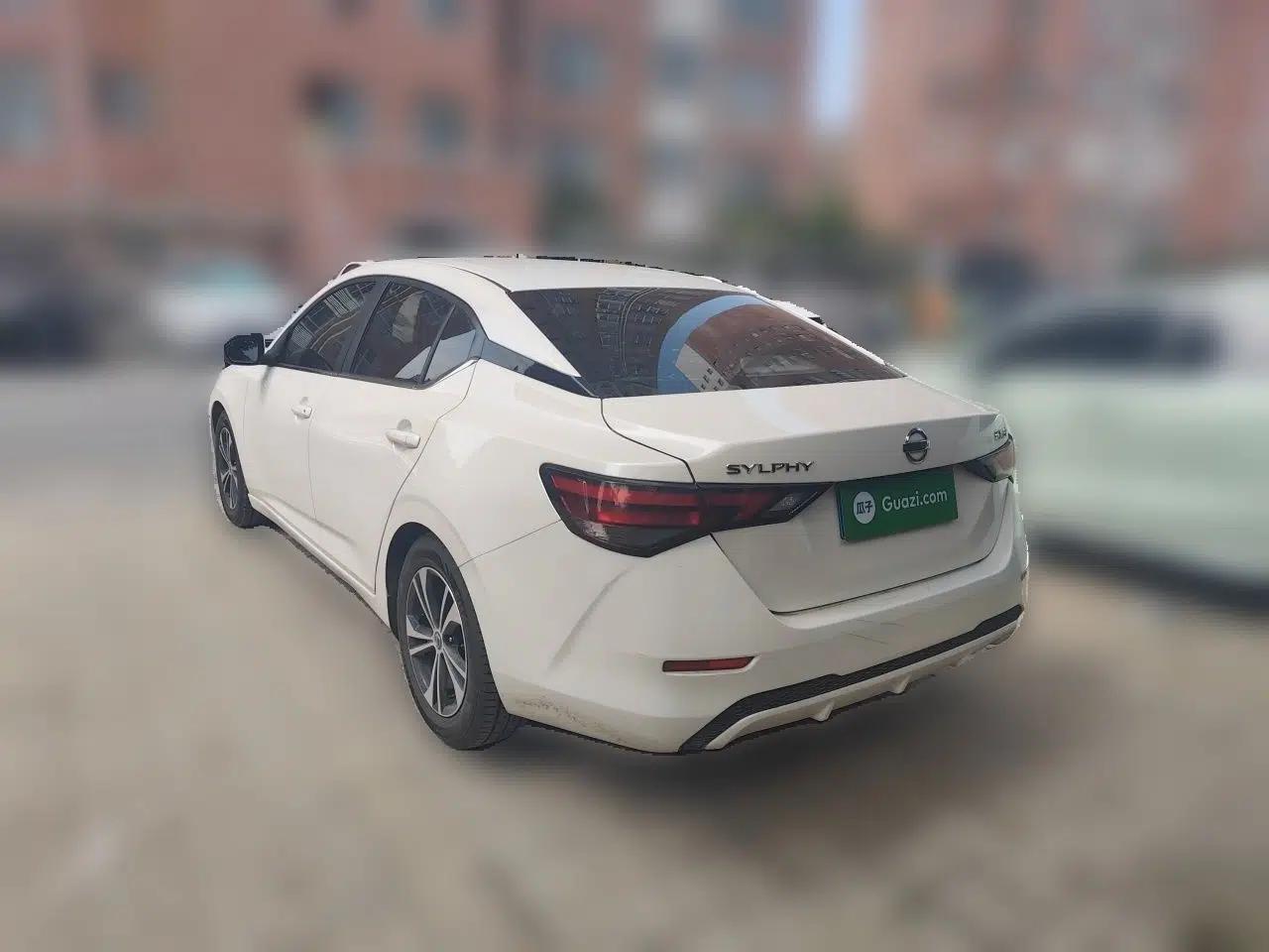 Nissan Sylphy 2020 1.6L XL CVT Smart Enjoyment Edition — миниатюра 4