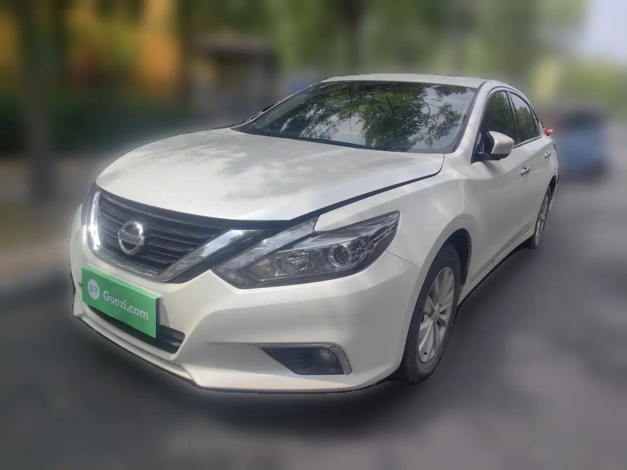 Nissan Teana 2016 Revised Version 2.0L XL Comfort Edition — миниатюра 1