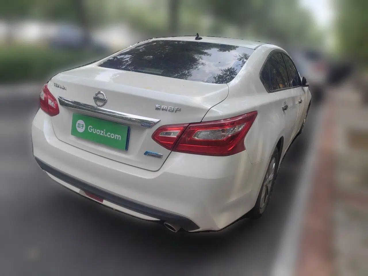 Nissan Teana 2016 Revised Version 2.0L XL Comfort Edition — миниатюра 6