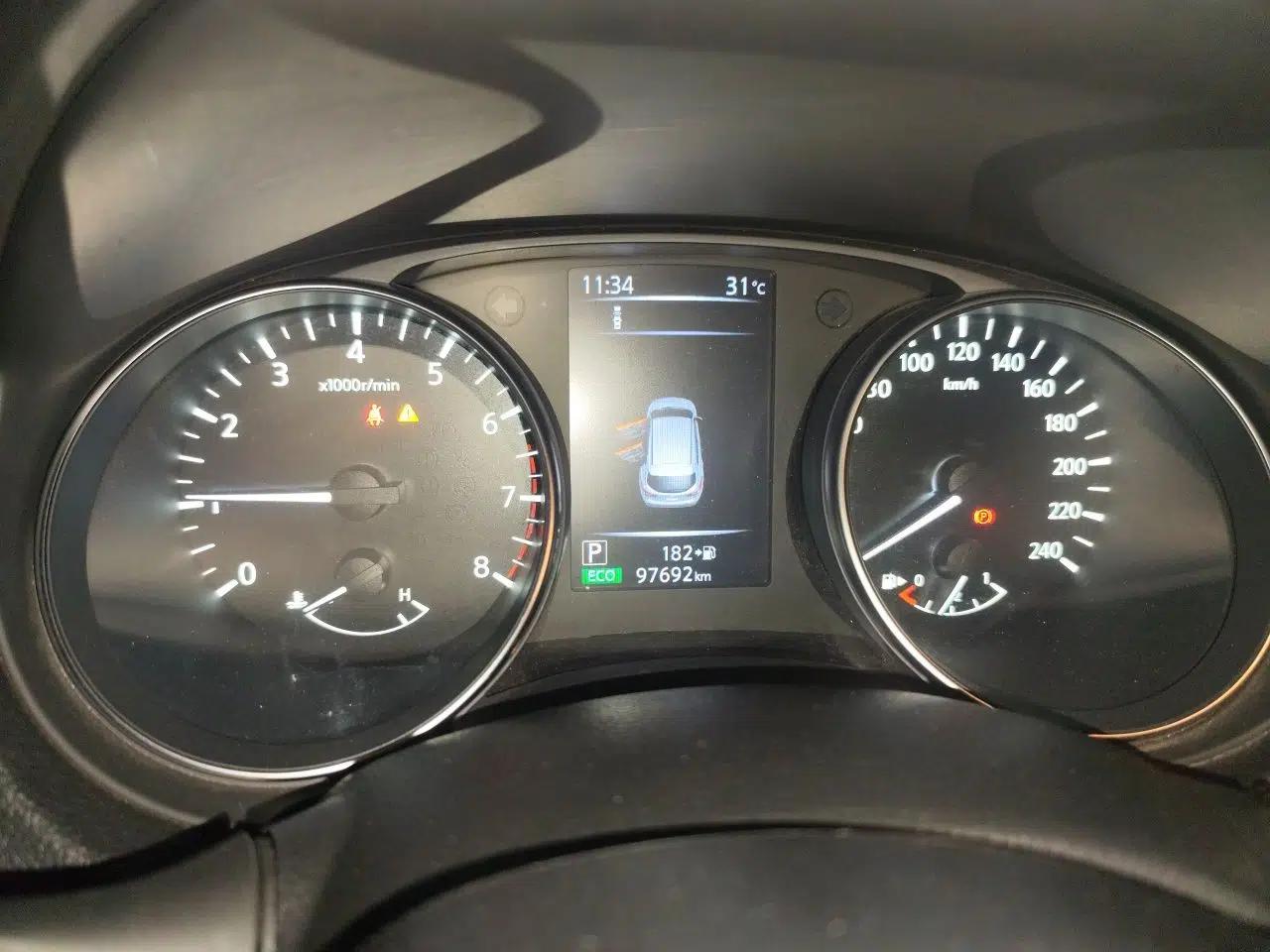 Nissan Qashqai 2019 2.0L CVT Luxury Edition — миниатюра 11