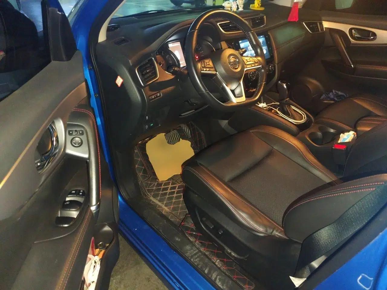Nissan Qashqai 2019 2.0L CVT Luxury Edition — миниатюра 16