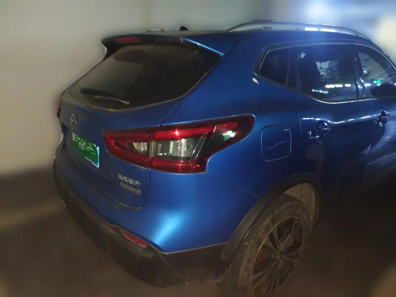 Nissan Qashqai 2019 2.0L CVT Luxury Edition — миниатюра 6