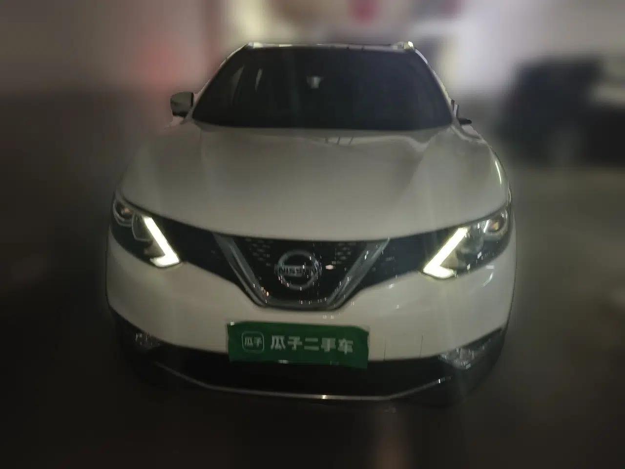 Nissan Qashqai 2017 2.0L CVT Luxury Edition China V Standard — миниатюра 2