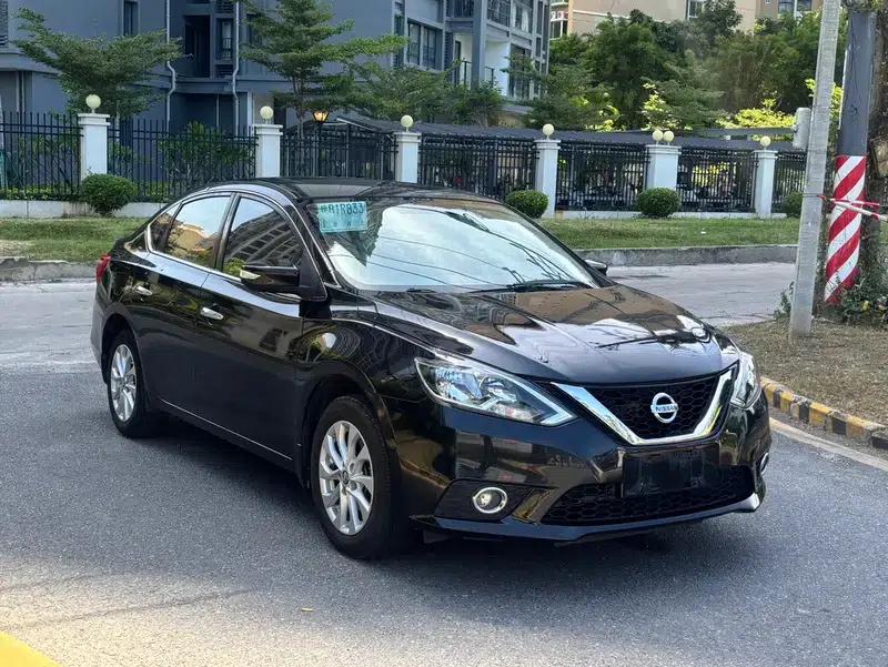 Nissan Sylphy 2016 1.6XL CVT Luxury Edition — миниатюра 3