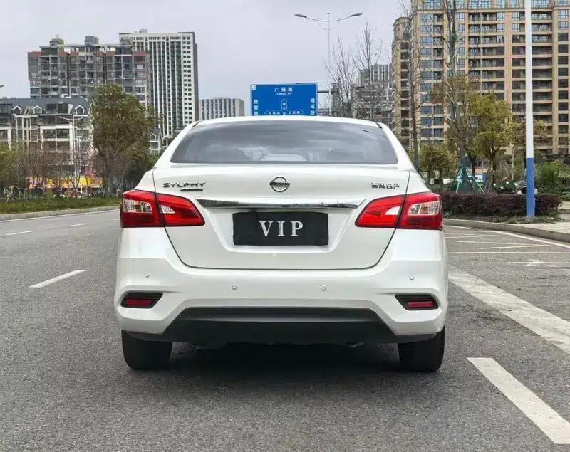 Nissan Sylphy 2021 Classic 1.6 XE CVT Comfort Edition — миниатюра 5