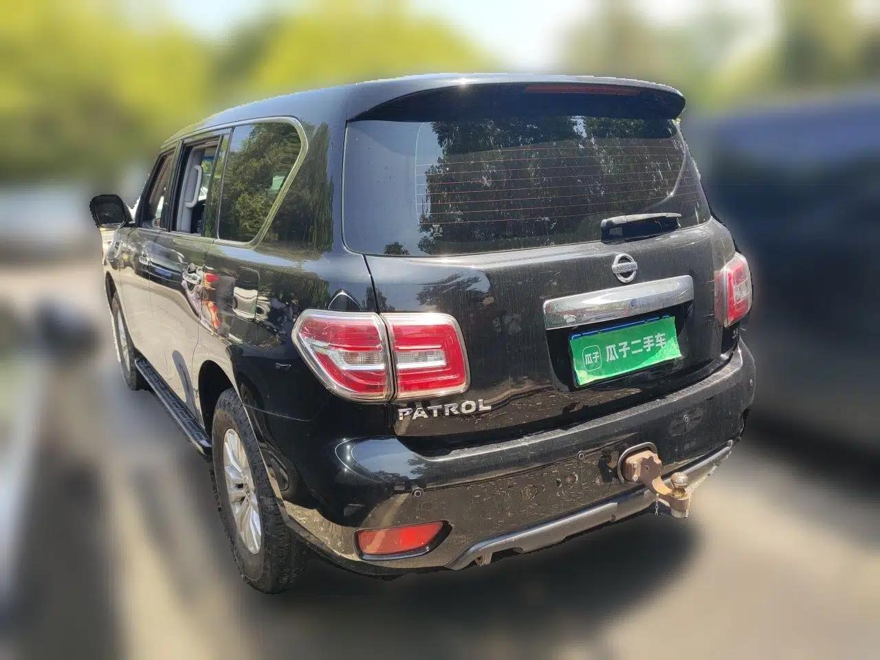 Nissan Patrol 2017 5.6L Standard Edition — миниатюра 4