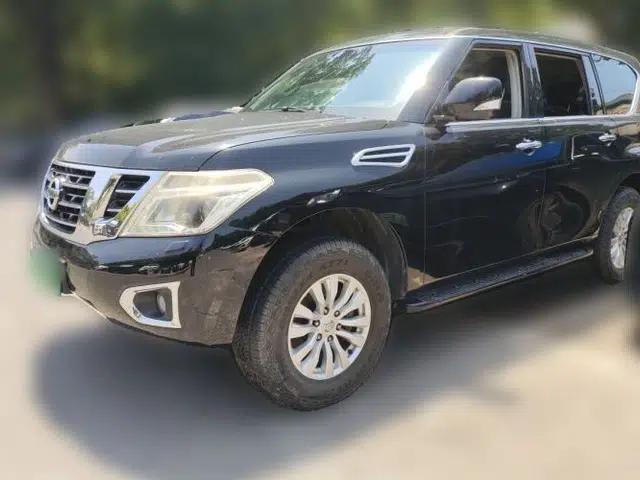 Nissan Patrol 2017 5.6L Standard Edition