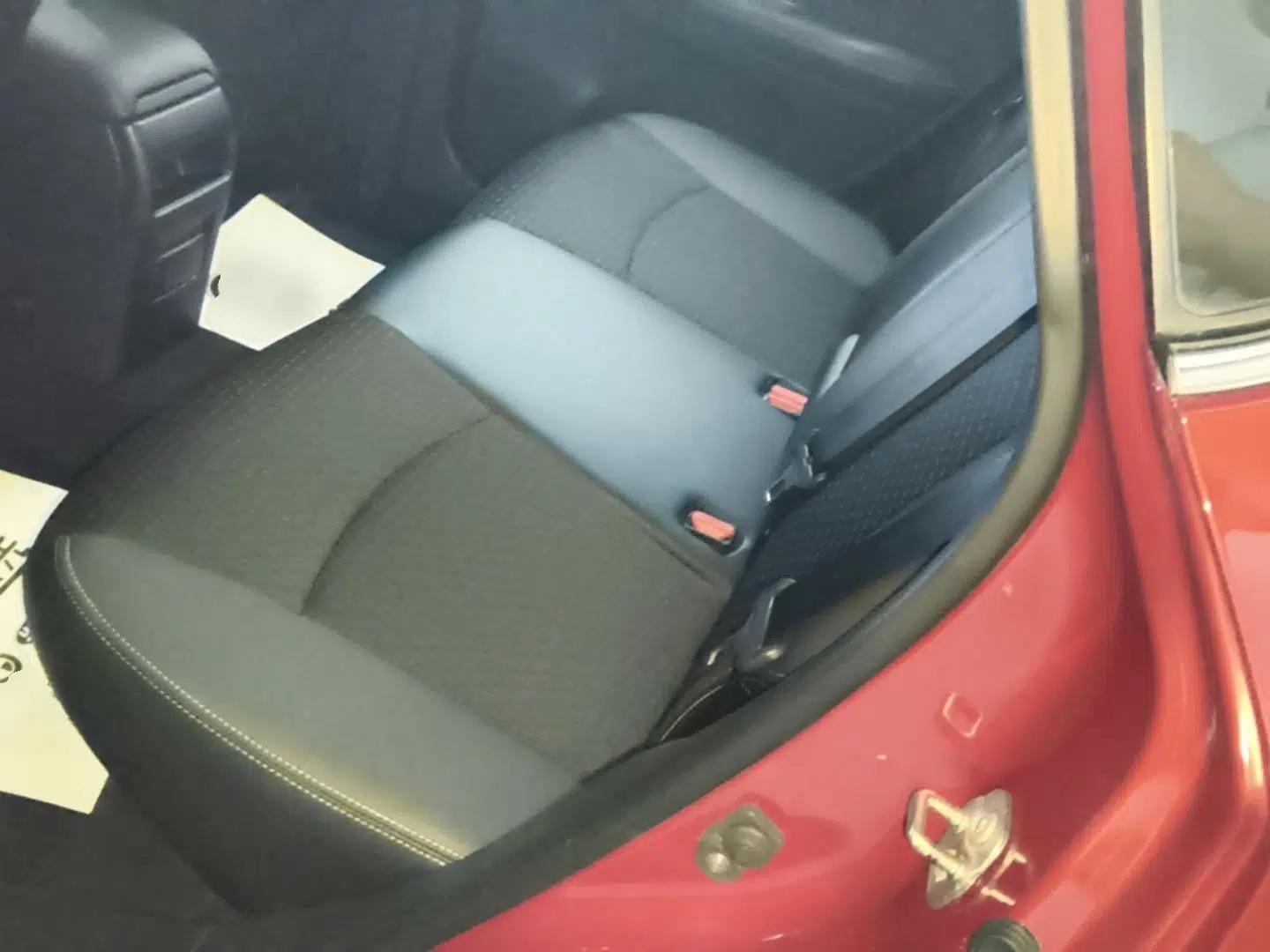 Nissan Tiida 2020 1.6L CVT Smart Drive Edition — миниатюра 25