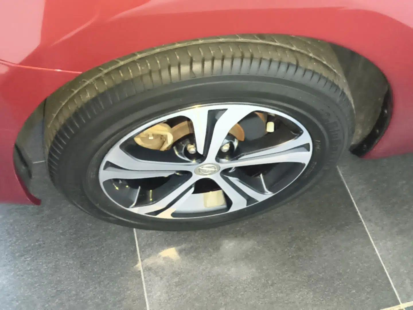 Nissan Tiida 2020 1.6L CVT Smart Drive Edition — миниатюра 10