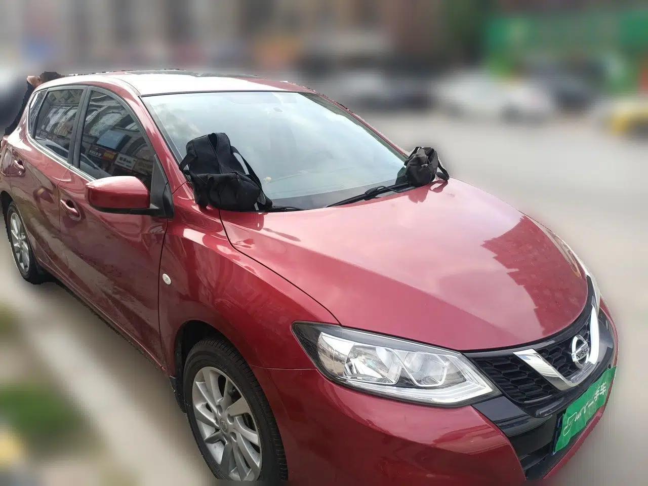 Nissan Tiida 2019 1.6L CVT Cool Dynamic Version China V Standard — миниатюра 3