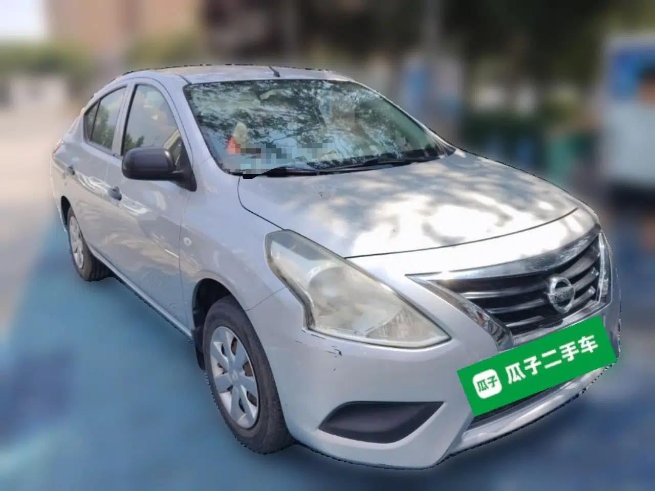 Nissan Sunny 2015 1.5XE Manual Comfort Edition — миниатюра 3