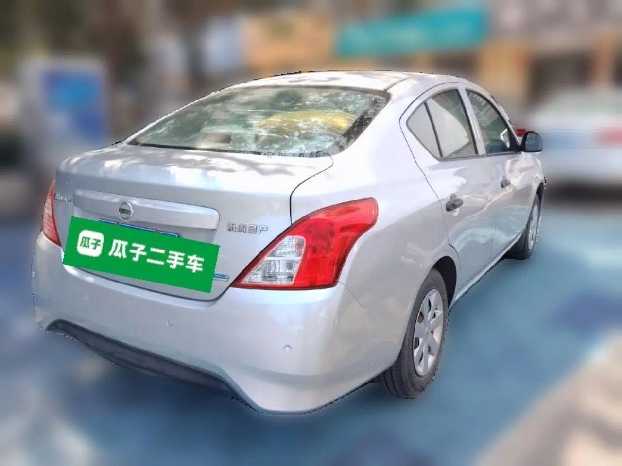 Nissan Sunny 2015 1.5XE Manual Comfort Edition — миниатюра 6