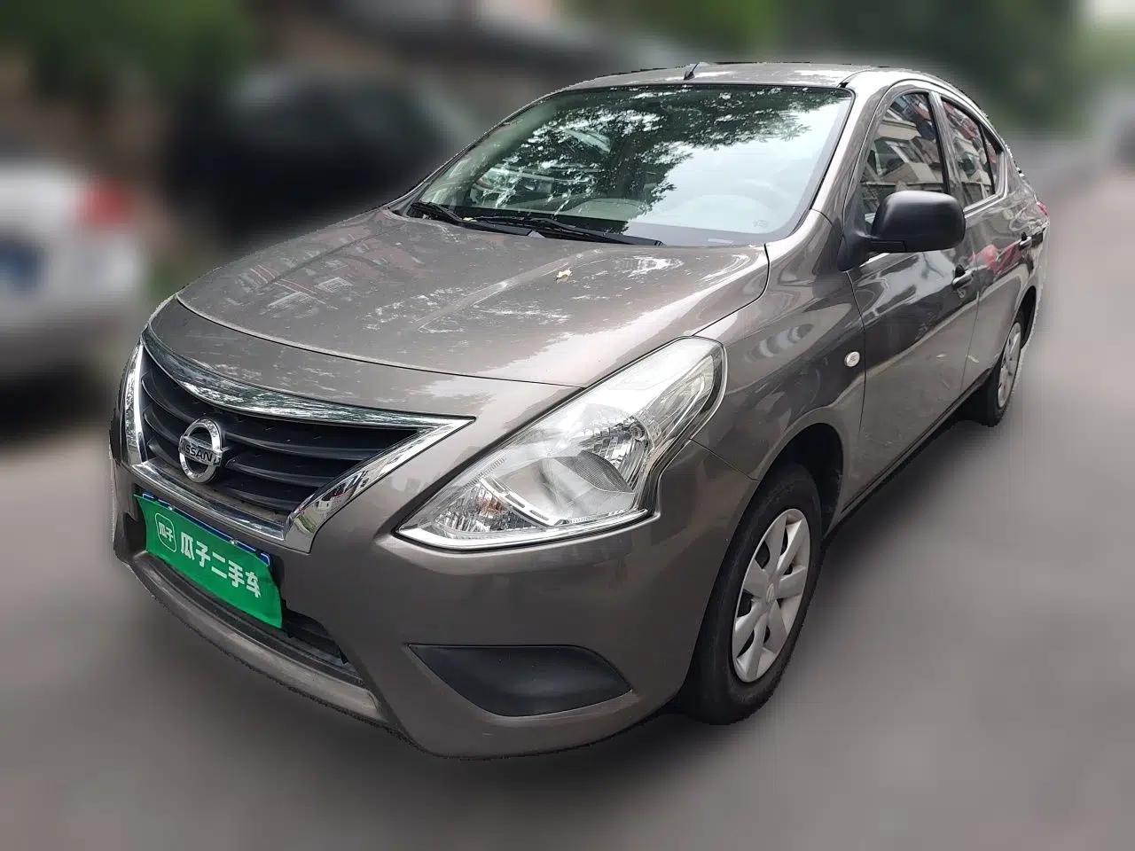 Nissan Sunny 2015 1.5XE Manual Comfort Edition — миниатюра 1