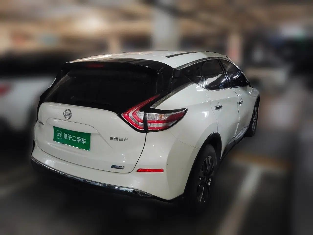 Nissan Murano 2021 2.5L XL Two-Wheel Drive Smart Connect Luxury Edition — миниатюра 6