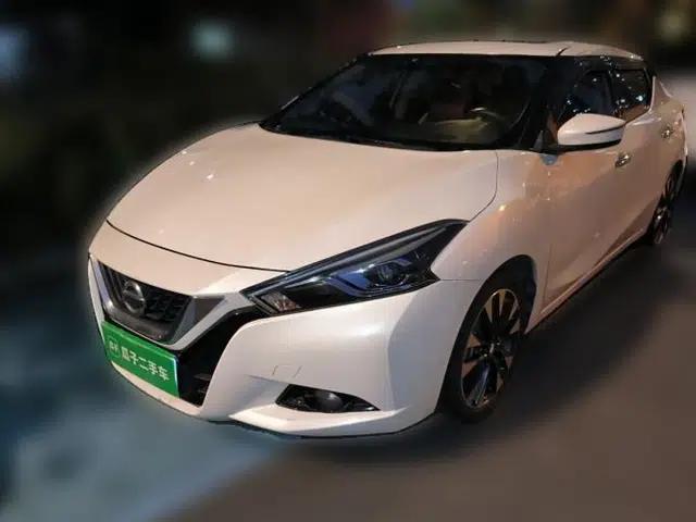 Nissan Lannia 2016 1.6L CVT Smart Cool Edition