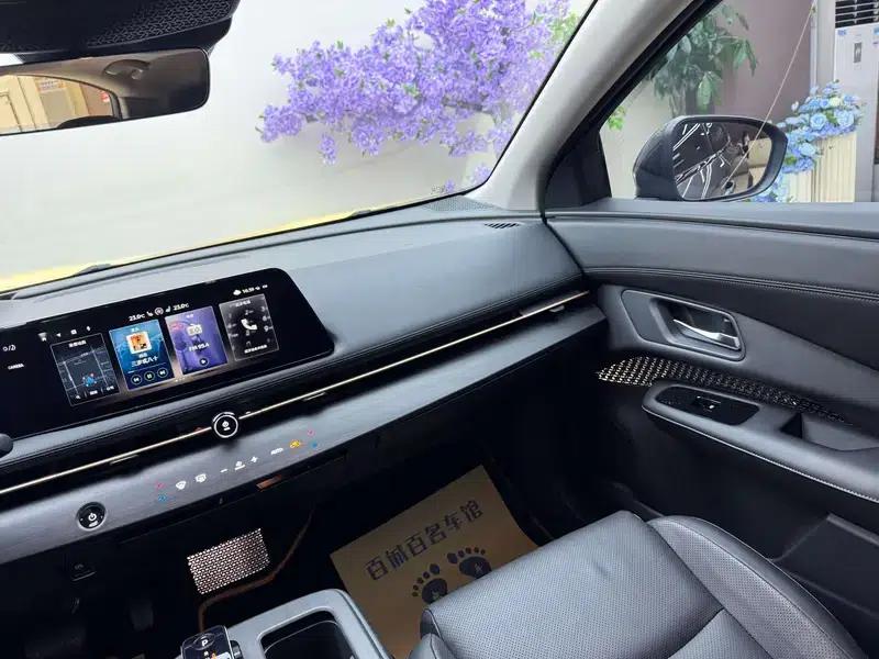 ARIYA 2022 Two-Wheel Drive Long Range Top-of-the-Line Edition — миниатюра 8