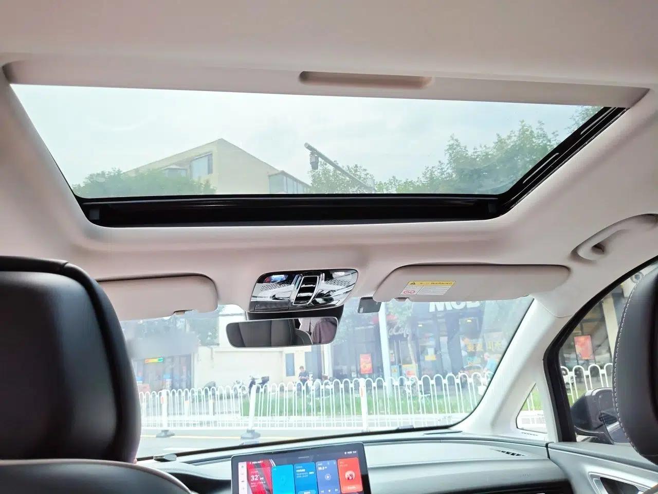 Roewe iMAX8 2022 400TGI Prestige Edition — миниатюра 18