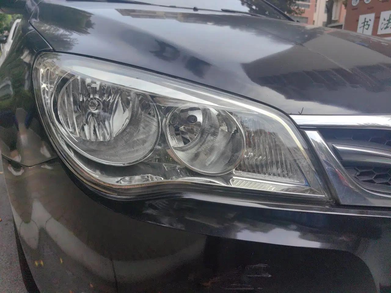 Roewe 350 2010 350C 1.5L Manual Xunzhi Edition — миниатюра 7