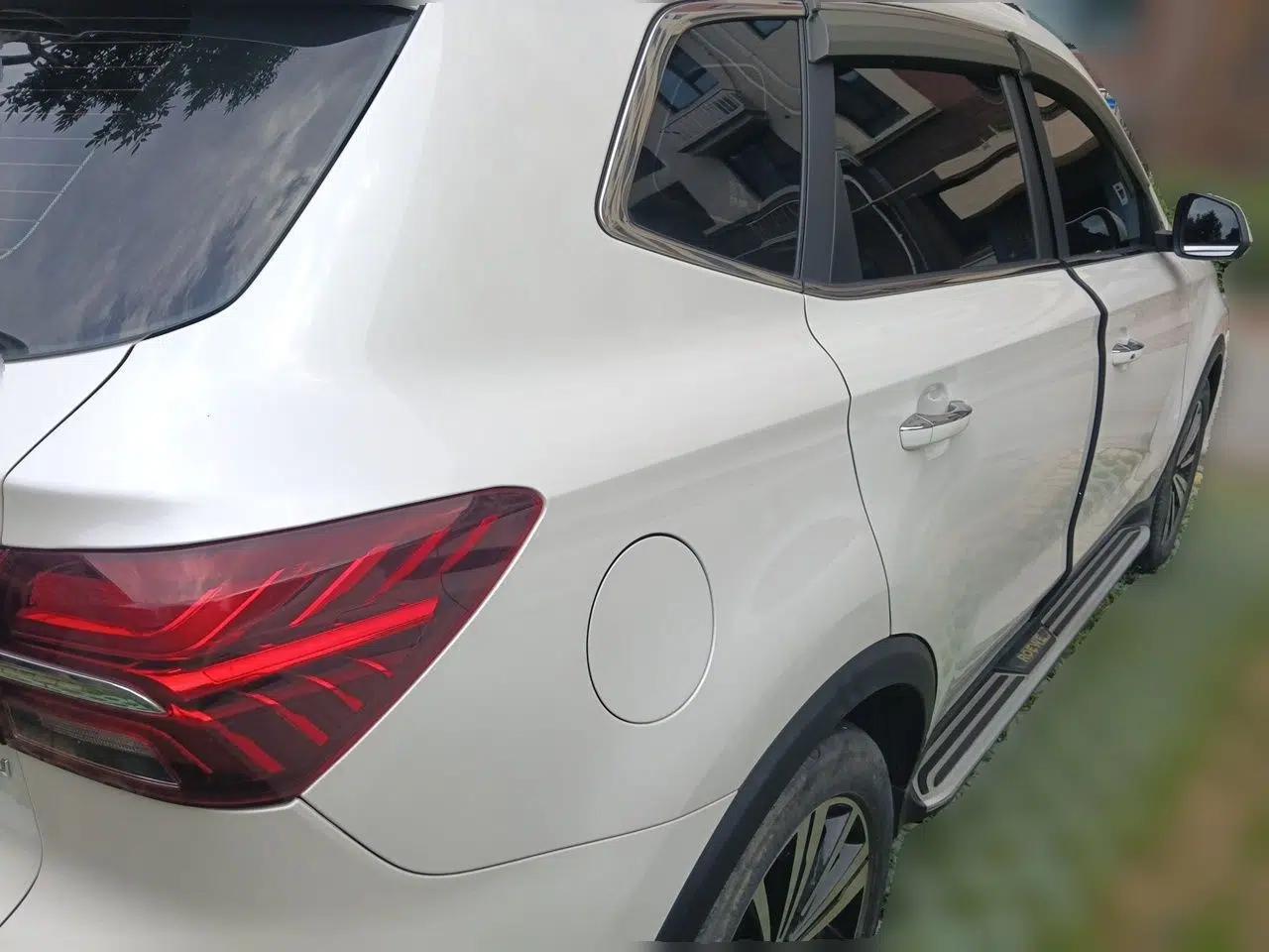 Roewe RX5 New Energy 2017 eRX5 50T Hybrid Connected Prestige Flagship Edition — миниатюра 6
