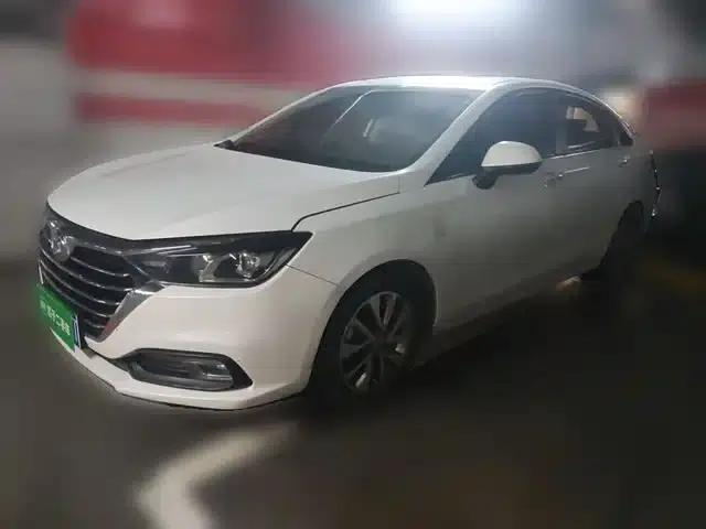 Senova D50 2018 1.5L CVT Premium Intelligent Driving Edition