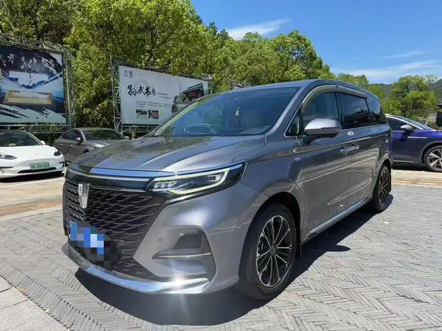 Roewe iMAX8 2022 400TGI Supreme Edition