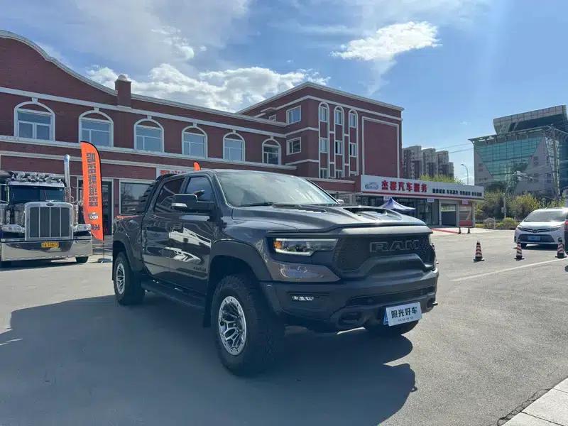 RAM 1500 Rev 2022 6.2T Automatic 4WD 5-Seater Parallel Import — миниатюра 2