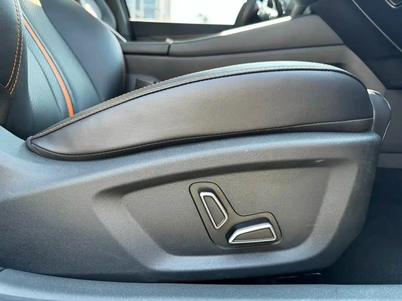 Changan UNI-V 2024 1.5T Premium Edition — миниатюра 11