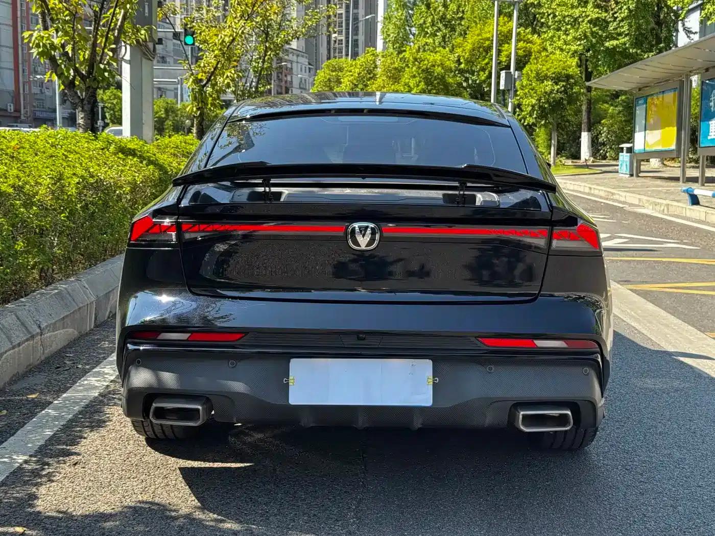 Changan UNI-V 2024 1.5T Premium Edition — миниатюра 21