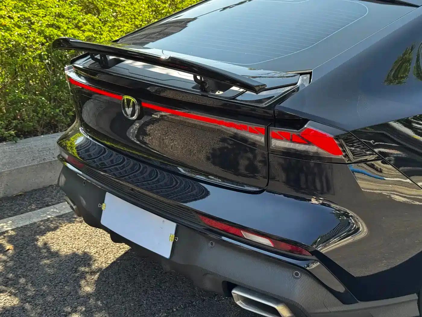 Changan UNI-V 2024 1.5T Premium Edition — миниатюра 23