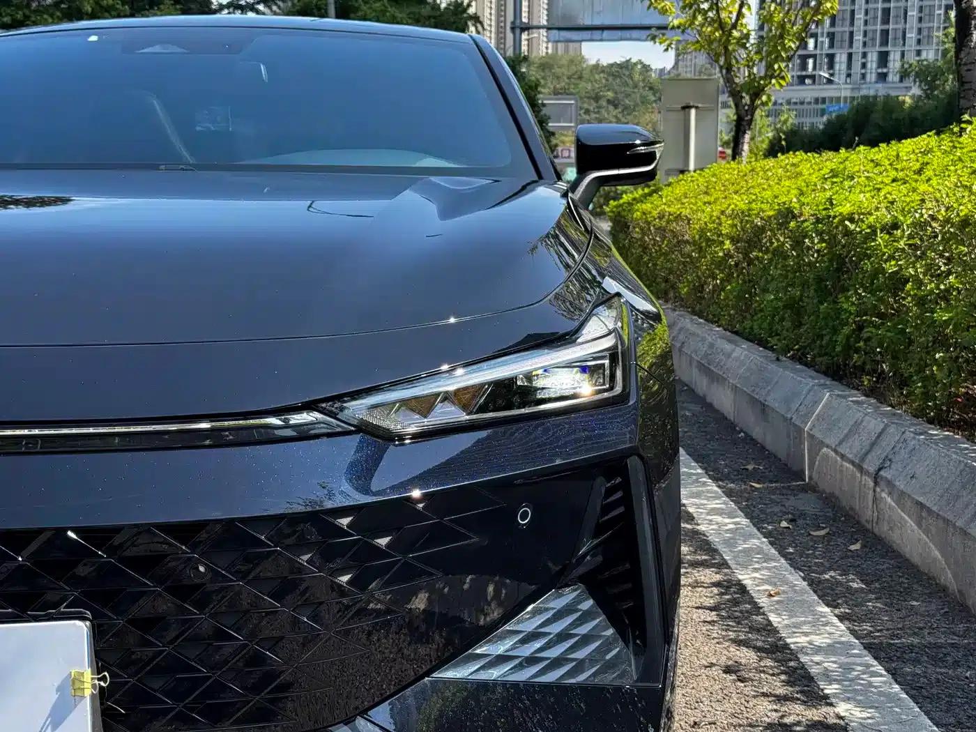 Changan UNI-V 2024 1.5T Premium Edition — миниатюра 4