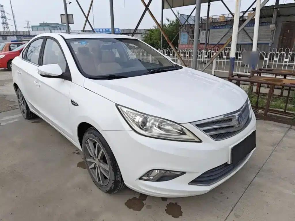 Changan Eado 2015 1.6L Manual Deluxe Edition (National V Emission Standard) — миниатюра 4