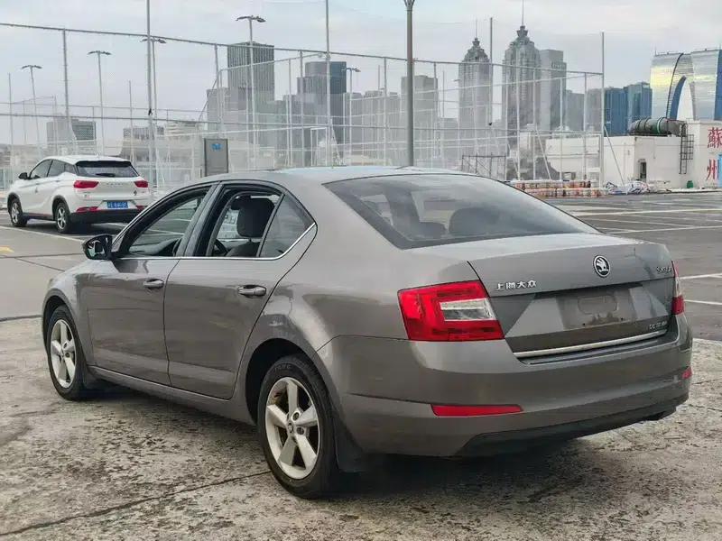 Octavia 2015 1.6L Automatic Elite Edition — миниатюра 4