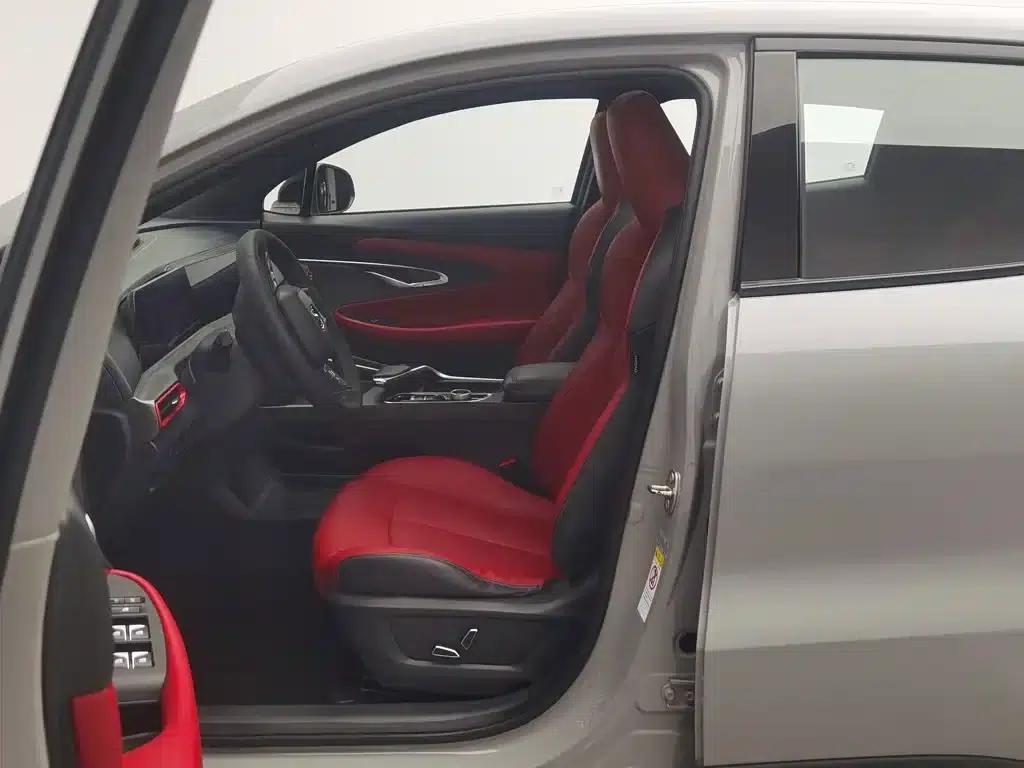 Changan UNI-T 2020 1.5T Premium Edition — миниатюра 10