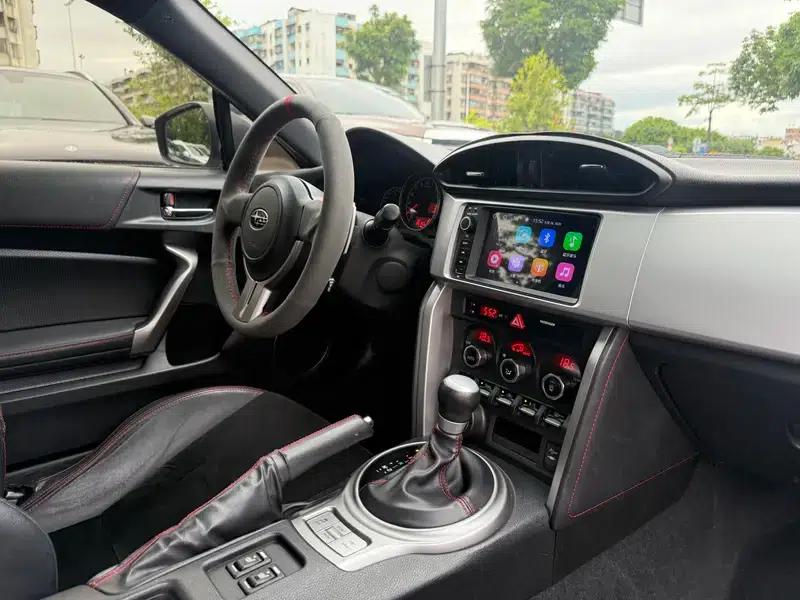 Subaru BRZ 2013 2.0i Automatic Luxury — миниатюра 7