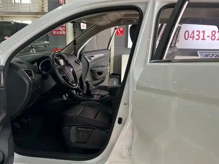 Changan CS75 2016 2.0L Manual Deluxe Edition (National IV Emission Standard) — миниатюра 12
