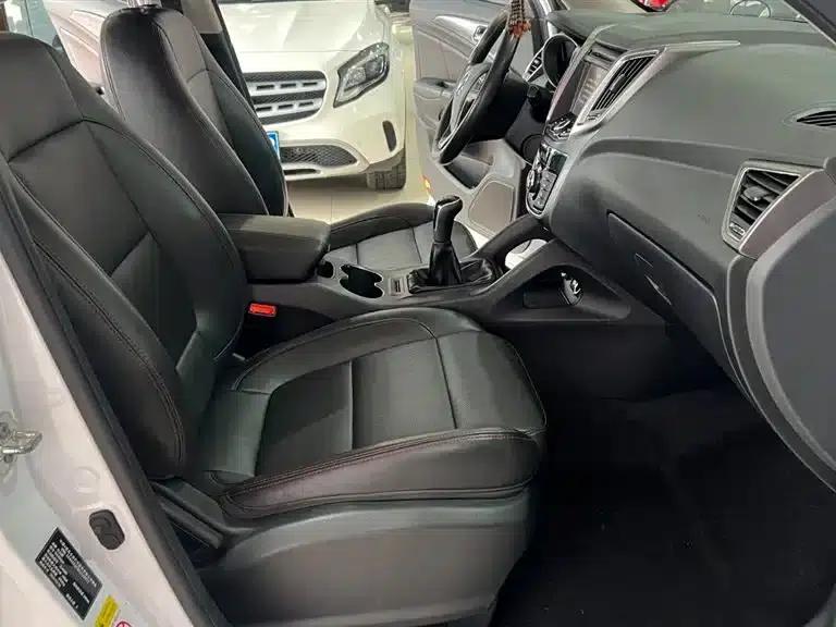 Changan CS75 2016 2.0L Manual Deluxe Edition (National IV Emission Standard) — миниатюра 8