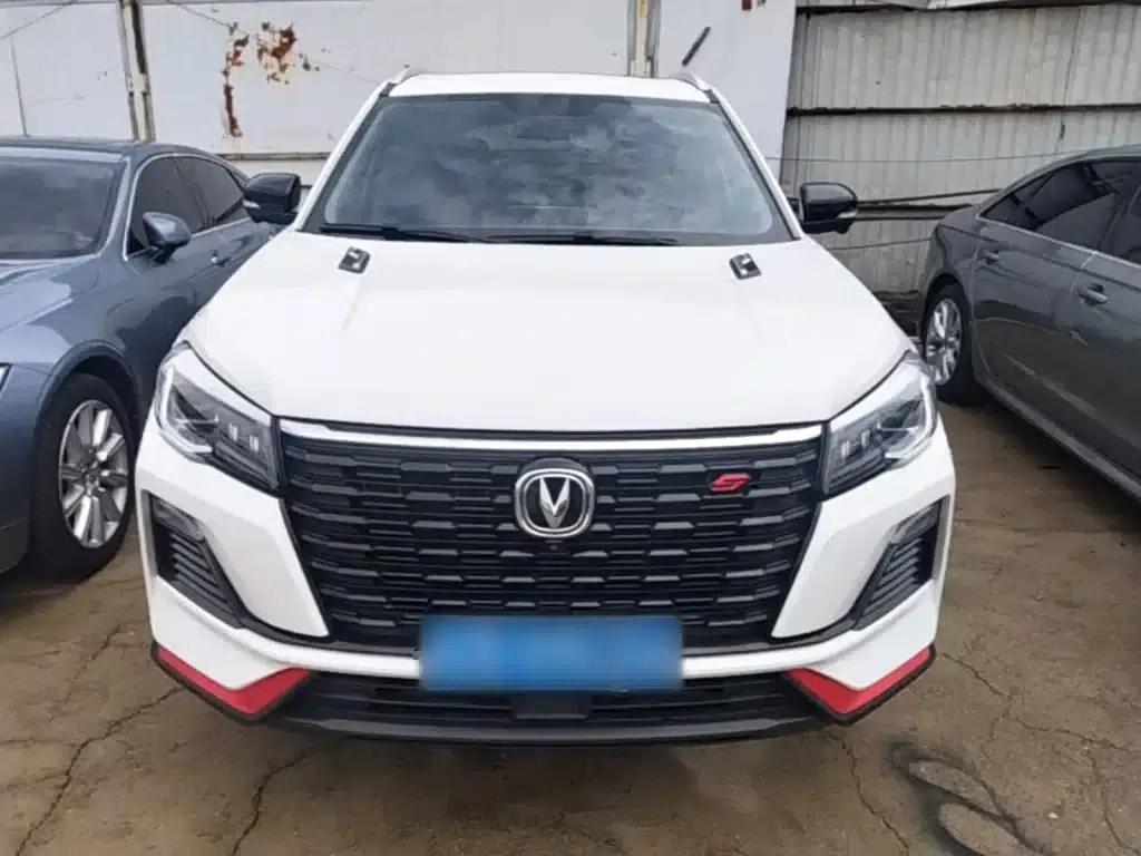 Changan CS75 2023 Enjoy Edition 1.5T DCT Premium Edition — миниатюра 3