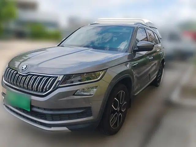 Skoda Kodiaq 2019 Facelifted TSI330 5-Seater Two-Wheel-Drive Luxury Enjoyment Edition China VI Standard