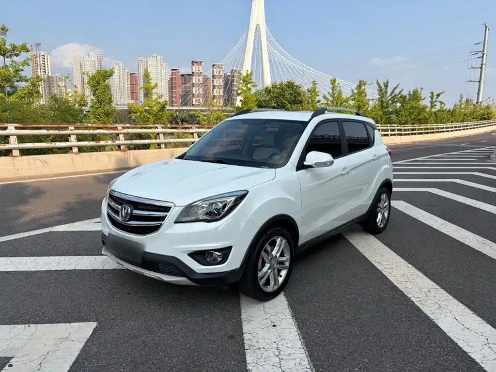 Changan CS35 2017 1.6L Manual Deluxe Edition — миниатюра 2