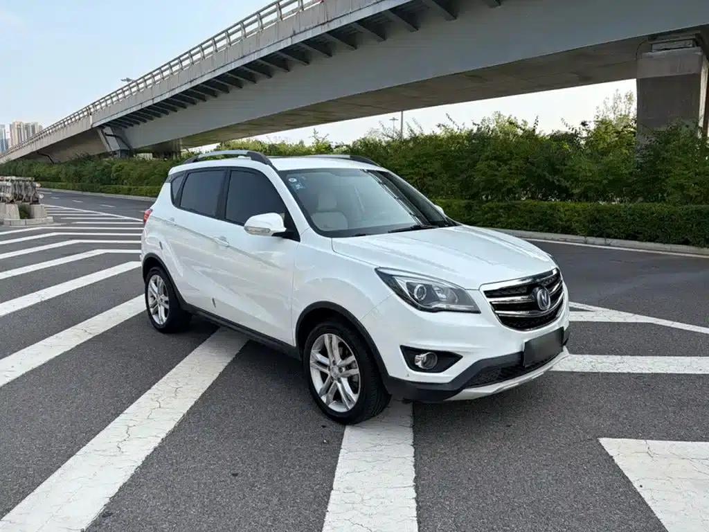 Changan CS35 2017 1.6L Manual Deluxe Edition — миниатюра 4