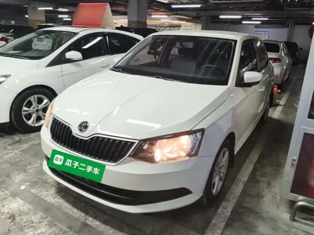 Skoda Fabia 2017 1.4L Automatic Car Enjoy Edition